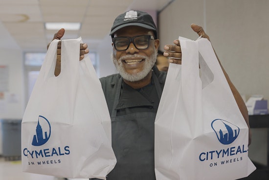 Citymeals on Wheels Volunteers Deliver Holiday Spirit with 15,000 Christmas Meals for NYC's Homebound Seniors