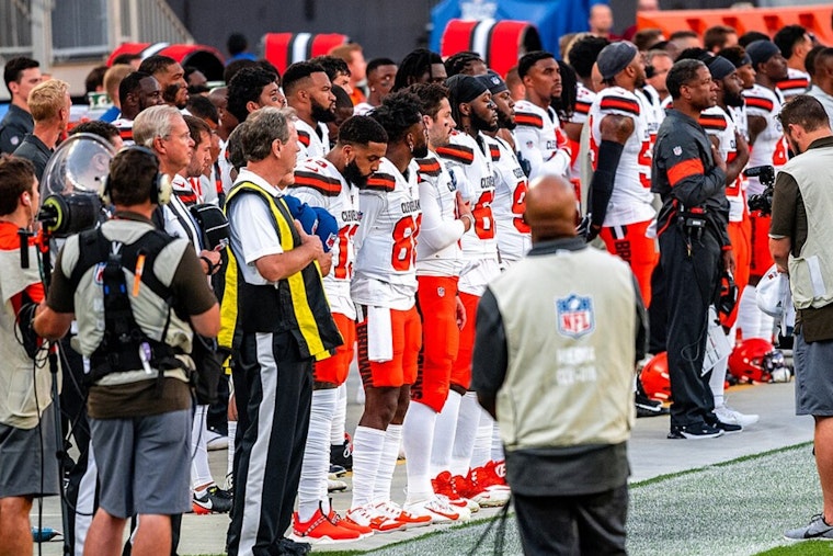 Cleveland Browns' Rally Falters Against Tennessee Titans Despite Sanders' 4 TDs