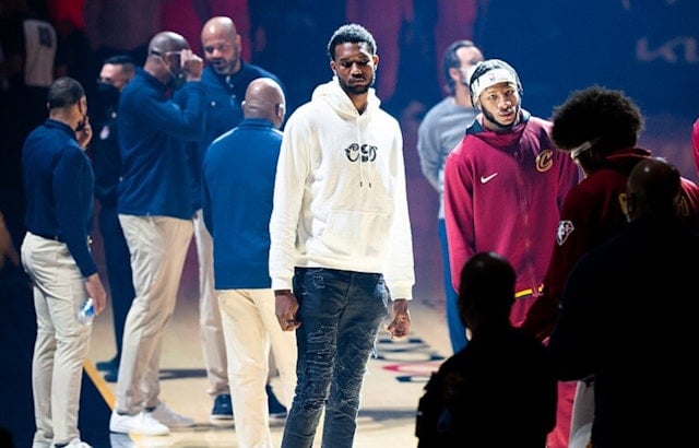 Cleveland Cavaliers' Evan Mobley Out 2-4 Weeks With Calf Injury, Challenges Ahead for the Team
