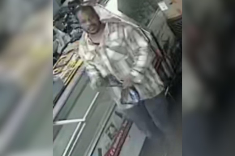 Cleveland Police Launch Manhunt for Suspect Accused of Fatal Shooting and Discarding Victim