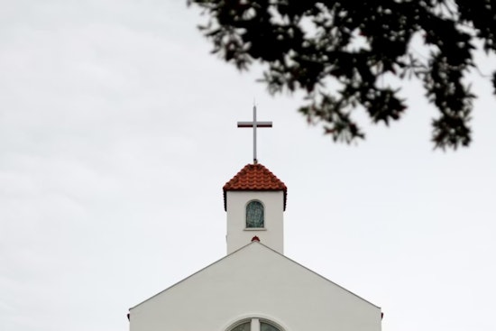 Columbus Bishop Grants Dispensation to Parishioners Fearful of ICE from Christmas Mass Attendance