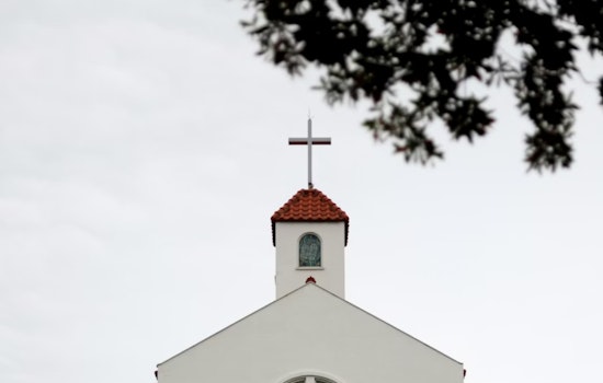 Columbus Bishop Grants Dispensation to Parishioners Fearful of ICE from Christmas Mass Attendance