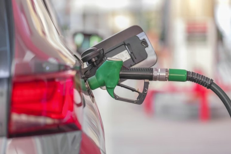 Columbus Motorists Notice Spike in Gas Prices, Yet Costs Remain Below Monthly Average