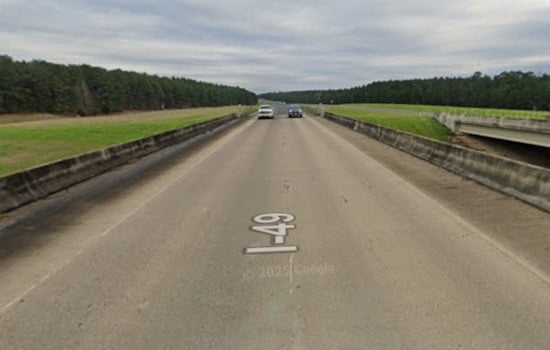 Coushatta Man Perishes in Early Morning I-49 Crash in DeSoto Parish