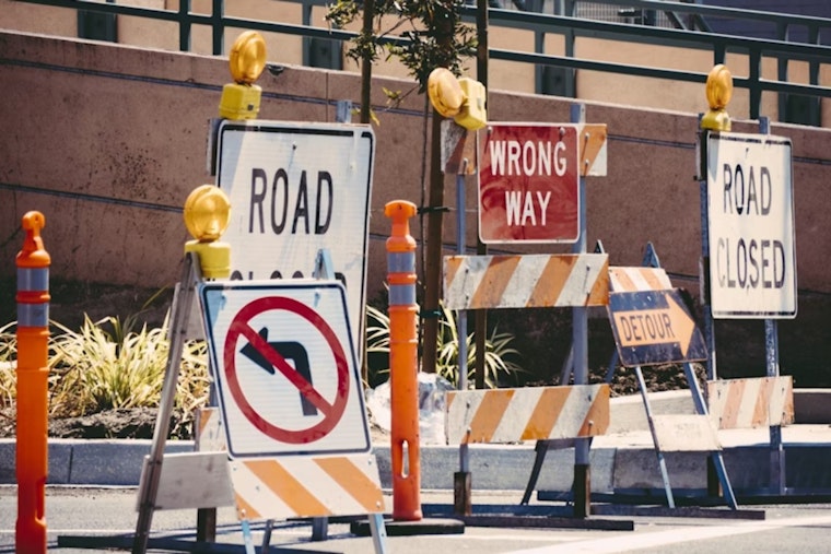 Dallas Drivers Alert: Overnight Ramp Closures on DNT and PGBT for Maintenance Work