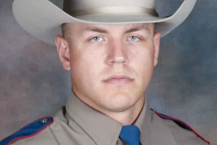 Dallas Trooper Clings To Christmas Cheer After Tollway Horror Crash