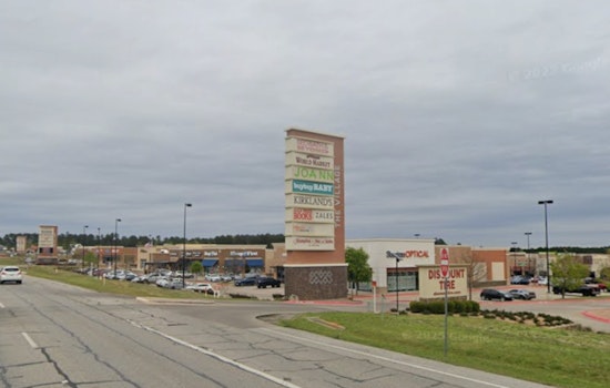 Dave & Buster's Tease Heats Up at Tyler's Village at Cumberland Park