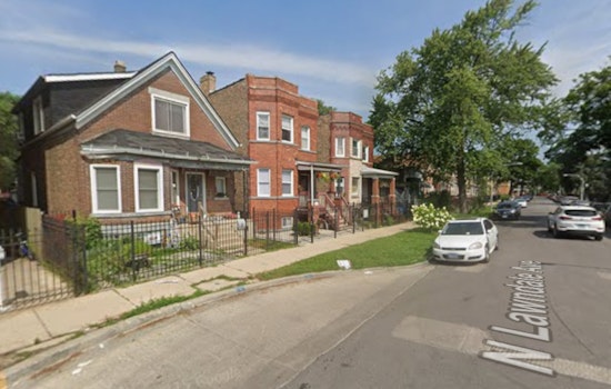 Debris Crash In Humboldt Park Blaze Sends Chicago Firefighter To Hospital