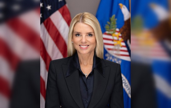 Defense Claims "Conflict of Interest" as AG Pam Bondi Accused of Bias in UnitedHealthcare CEO Murder Case