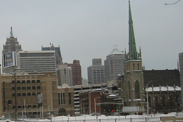 Detroit Braces for Cold Snap: Snow and Slick Roads in Weather Forecast
