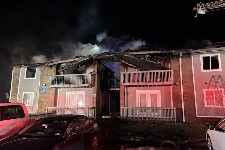 Devastating Blaze at Greenbrier Ridge Apartments in Knoxville Displaces 15, Injures Three