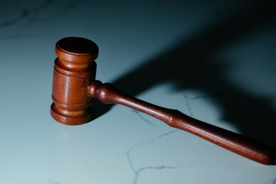 Dickson County Business Owner Sentenced for Tax Evasion, Pays Restitution