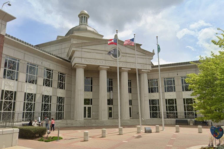 Douglas County Courthouse Announces Christmas Break Closure, Tax Office Remains Open
