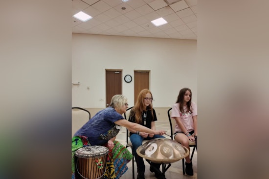 Dunedin's Hale Senior Activity Center Hosts Intergenerational Week, Uniting Ages through Music and Learning