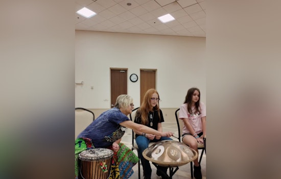Dunedin's Hale Senior Activity Center Hosts Intergenerational Week, Uniting Ages through Music and Learning