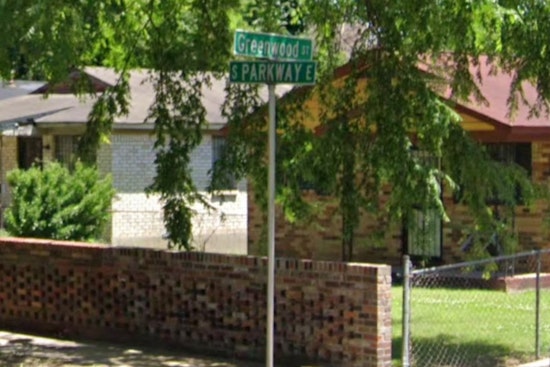 Early Morning Blaze Engulfs South Memphis Home, Memphis Fire Department Battles Fire and Smoke