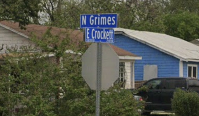 Early Morning Blaze Ravages Vacant East Side San Antonio Home, Neighboring Houses Damaged
