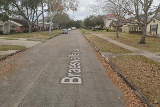 Early Morning Fire Displaces 50 Residents at Meyerland Apartment Complex in Houston