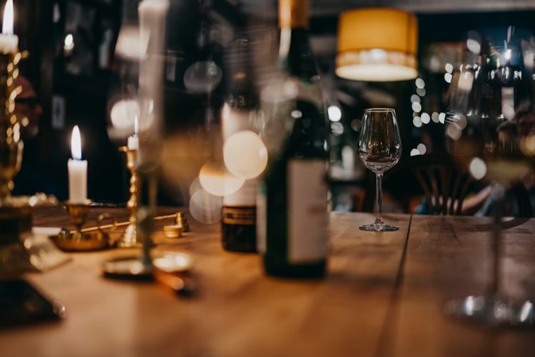 East Village Welcomes 'Stars,' a New Wine Bar Haven by Claud and Penny Team in NYC