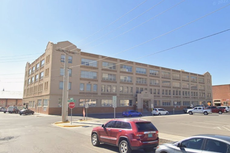 El Paso Bomb Squad Investigates Suspicious Item at Downtown Municipal Court, Area Evacuated
