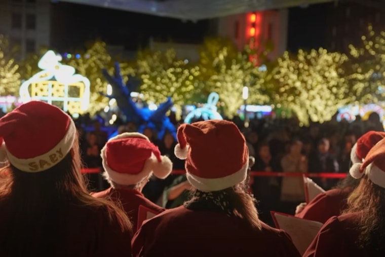 VIDEO: El Paso Lights Up the Holiday Season with WinterFest Celebrations at San Jacinto Plaza