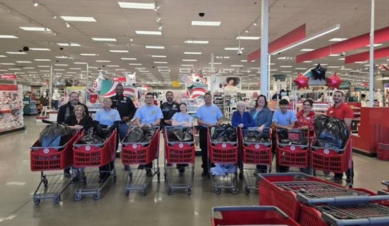 El Paso Police Spread Holiday Cheer with Spirit of Christmas Program for Eastside Students