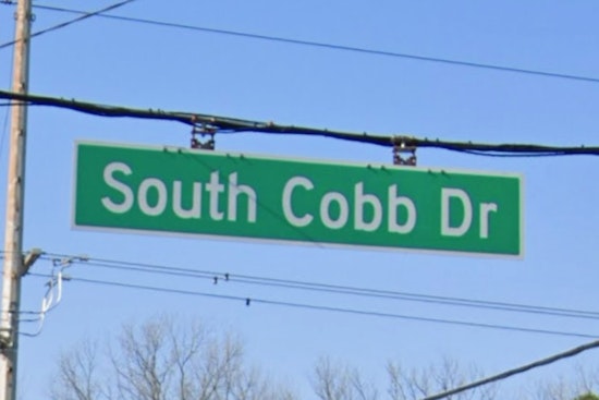 Fatal Motorcycle-Tractor-Trailer Collision Causes Traffic Disruptions in Cobb County