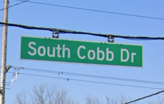 Fatal Motorcycle-Tractor-Trailer Collision Causes Traffic Disruptions in Cobb County