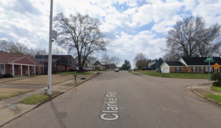 Firefighter and Civilian Hospitalized After Blaze Engulfs Fox Meadows Condominiums in Memphis