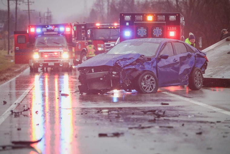 Five Injured As Route 23 Crash Sends Car Into Wires Near Marengo
