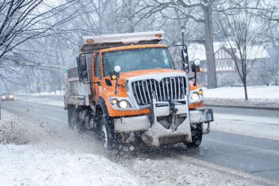 Fort Wayne Prepares for Weekend Snowfall, Leaf Collection May Be Delayed