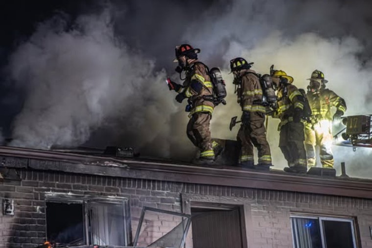 Fort Worth Firefighters Rapidly Extinguish Apartment Blaze on Hallmark Drive, 11 Residents Displaced