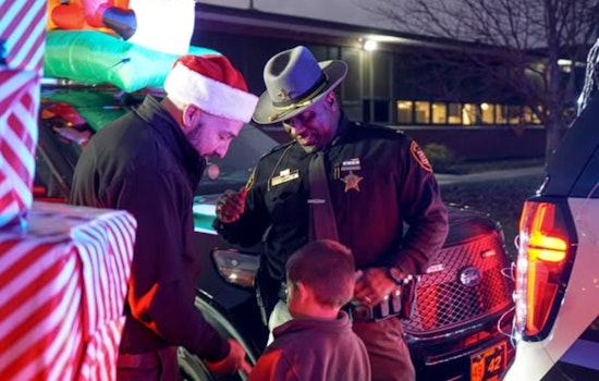 Franklin County Sheriff's Office Spreads Holiday Cheer at Nationwide Children's Hospital with 'Operation Santa’s Sleigh'
