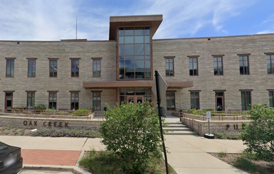 Free Computer and Social Media Classes on Offer at Oak Creek Public Library in 2026