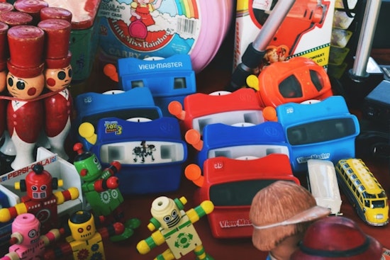 From Cellblocks To Santa: East Oakland Nonprofit Hauls 500 Toys Home