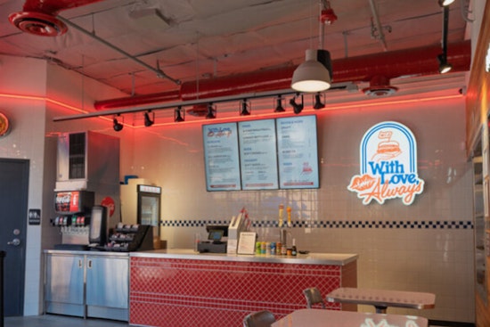 From Parking Lot Pop-Up to Resort Star, Smash Burger Darling Lands at Red Rock