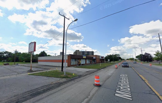 Garden City Strip Mall Engulfed in Flames, Major Roadways Closed as Firefighters Battle Blaze