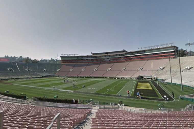 Generations of Hoosier Fans Carry Legacy to Pasadena's Rose Bowl in Show of Timeless Dedication