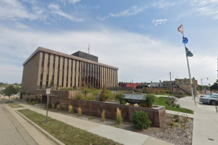 Get Your 2026 Pet Licenses, Janesville Owners Must Register Dogs and Cats by March 31
