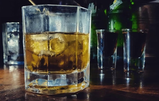 Grand Canyon Water Issues Halt Hotel Stays, Tempe Targets Drink Spiking