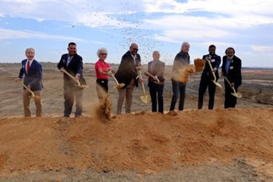 Grand Prairie Welcomes 'Lakesong': A New 5,000-Home Community with Recreational and Commercial Spaces Near Joe Pool Lake