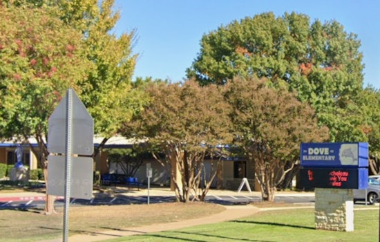 Grapevine Parents Go to War Over Plan to Shutter Two Elementary Schools