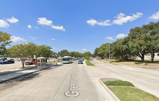 Greenspoint Bus Fight Ends With Rider Stabbed, Metro Driver Detained