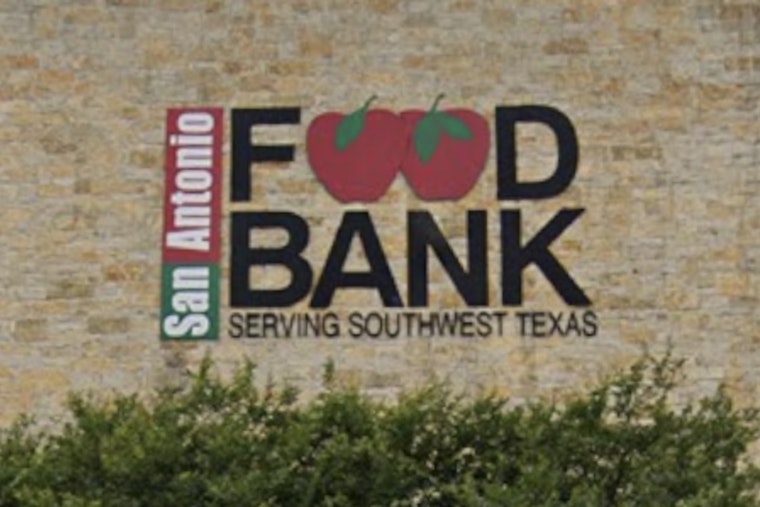 H-E-B And San Antonio Food Bank Flood Alamo City With 3 Million Pounds Of Produce