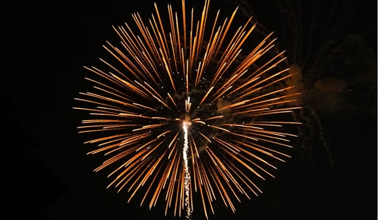 Hamilton, Ohio, Celebrates the New Year with Signature Hollow Earth Drop at Holly Jolly Hamilton Event