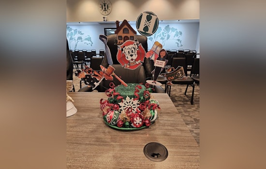 Hazelwood City Hall Brings Holiday Cheer with Festive Tree Topper Contest