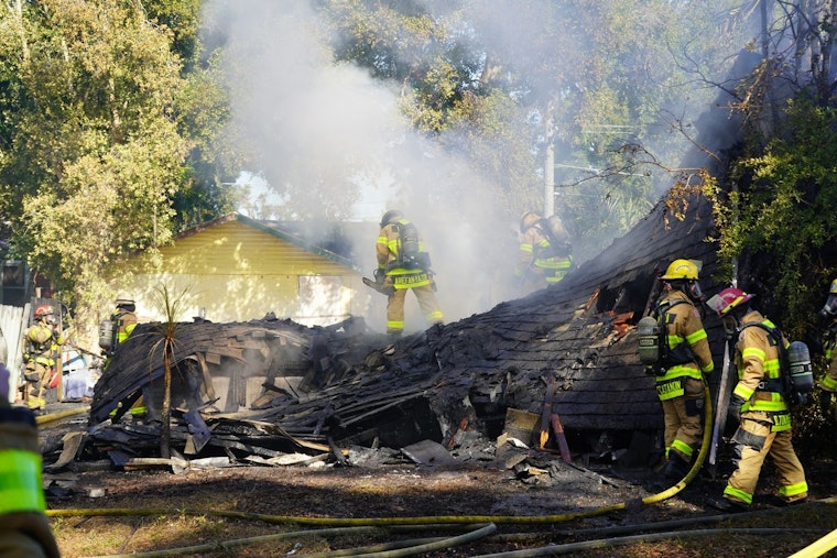 Heroic Rescue and Quick Response by Tampa Firefighters Contain Borrell Park Blaze