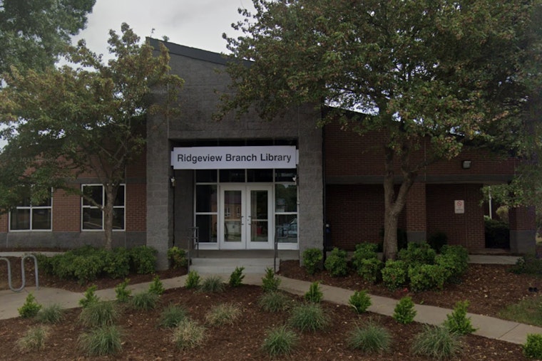 Hickory Hosts "Kwanzaa for Community" Event with Storyteller Donna Washington at Ridgeview Branch Library