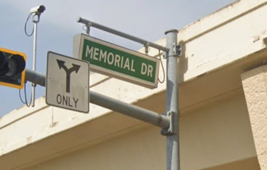 High-Speed Memorial Park Smash Kills Driver, Shuts Down Memorial Drive