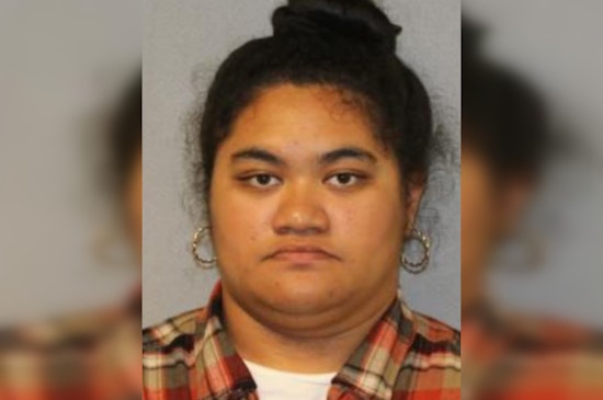 Hilo Bank Insider Busted In Alleged $44K Customer Cash Grab